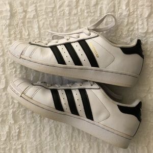 Adidas Superstar